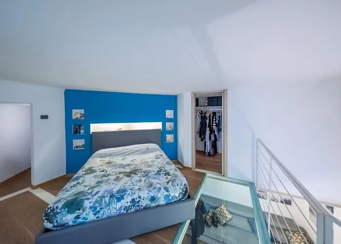 Pvr Apartment